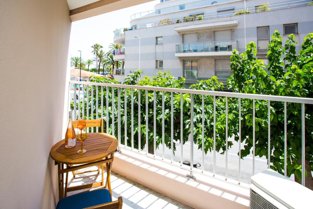 Romantic Sea View Studio, Steps Away From The Beach Antibes Buitenkant foto